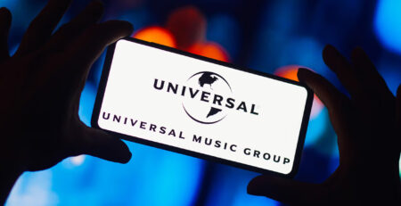 UNIVERSAL