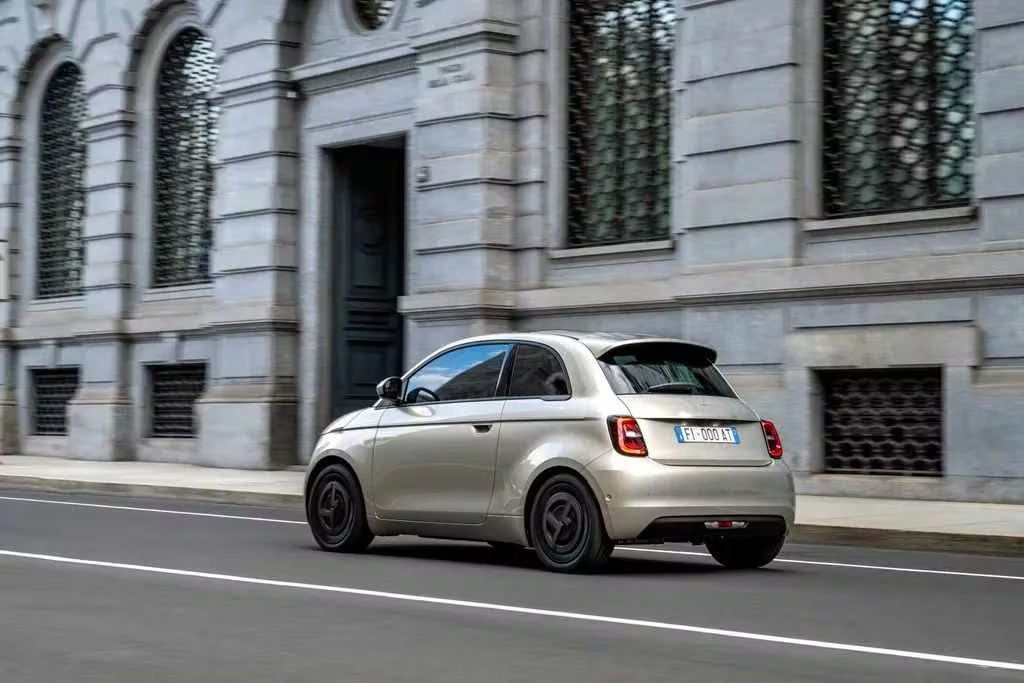 armanixfiat