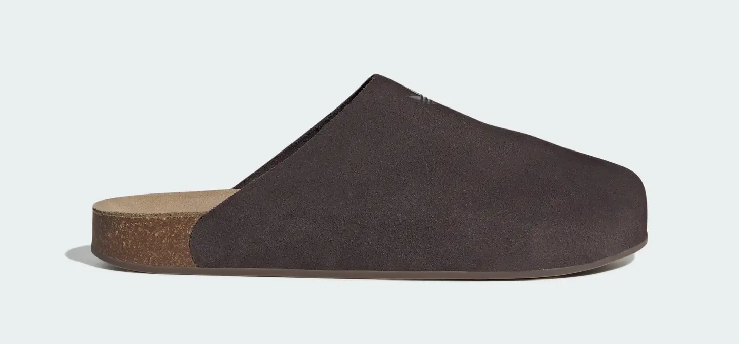 adimule-slides-brown-js0705-01-00-standard-e1749726753727-w1440-h672.jpg