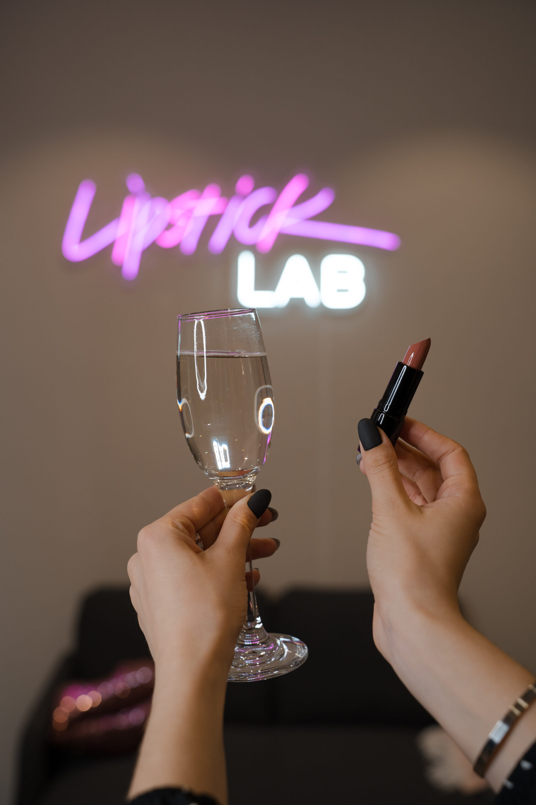 Lipstick-Lab-for-ho.3rs-(2)