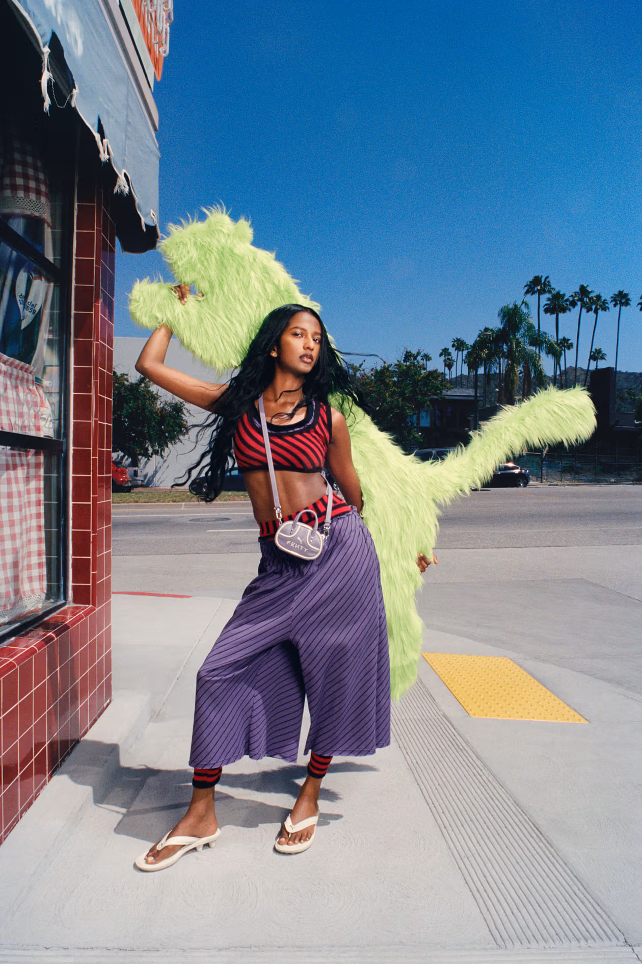 https-bae.hypebeast.com-files-2025-08-06-fenty-puma-footwear-ready-to-wear-sneakers-football-soccer-summer-release-drop-2025-03