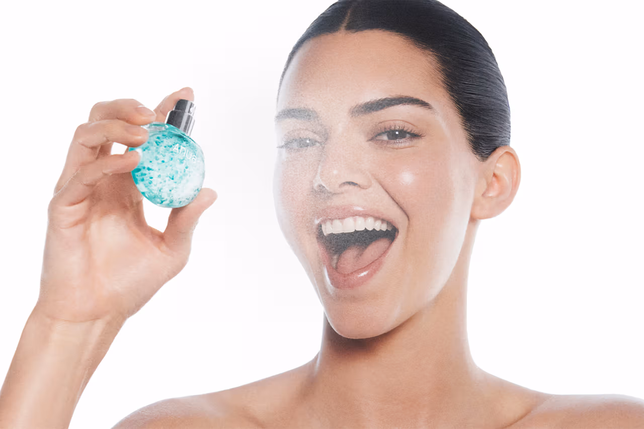 Kendall Jenner anua