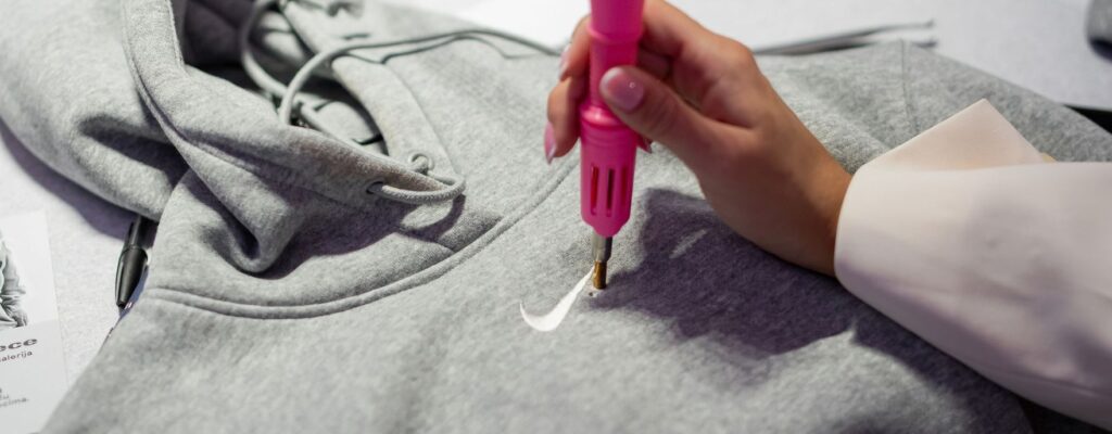 Personalizovanje Nike Studio Fleece dukseva stiglo je u Galeriju